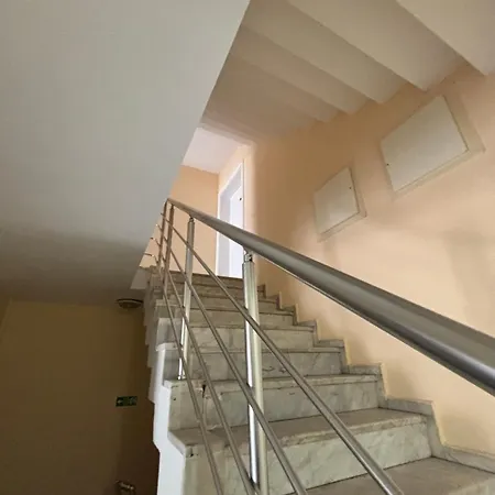 Aparthotel Metropolitan