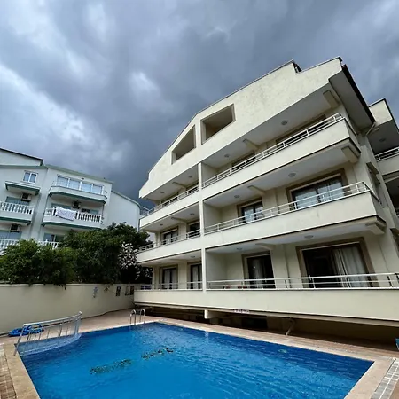 Aparthotel Metropolitan *